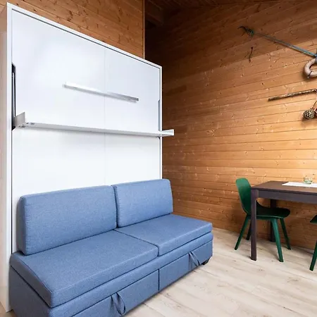 Eliassen Rorbuer 2* Reine