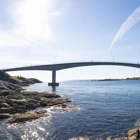 Eliassen Rorbuer Station touristique