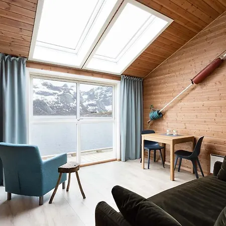 Eliassen Rorbuer 2*