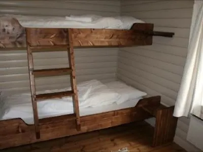 Eliassen Rorbuer Resort Reine