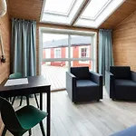 Eliassen Rorbuer 2* Reine