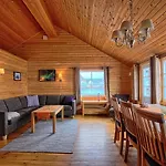 Resort Eliassen Rorbuer