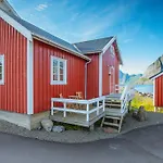 Eliassen Rorbuer 2* Reine