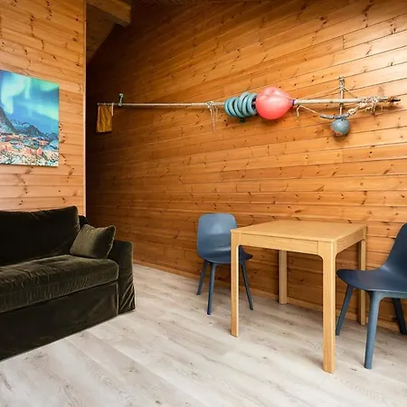 Eliassen Rorbuer 2* Reine