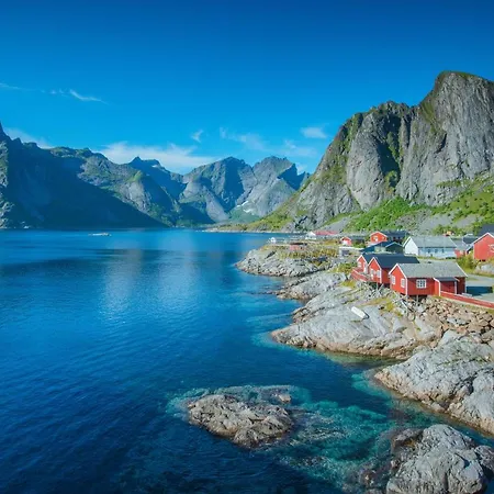 Resort Eliassen Rorbuer