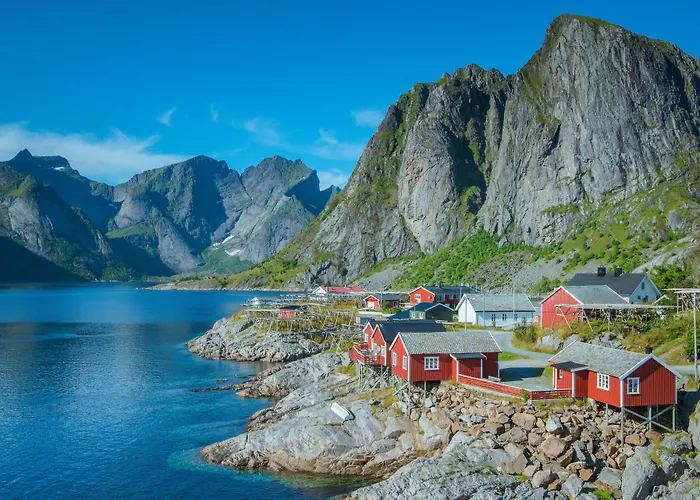 Eliassen Rorbuer Semesteranläggning (resort) 2*