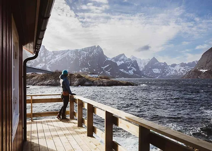 Eliassen Rorbuer Semesteranläggning (resort) 2*