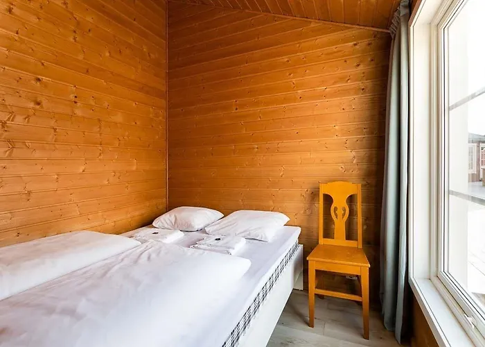 Eliassen Rorbuer Semesteranläggning (resort)