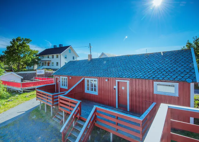 Eliassen Rorbuer 2* Reine