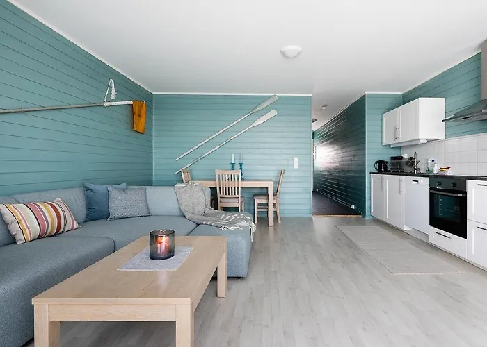 Eliassen Rorbuer Semesteranläggning (resort)